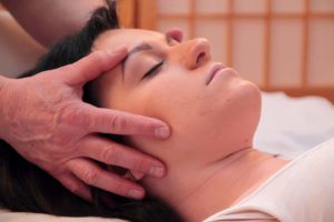 Shiatsu Gesicht und Kopf